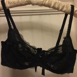 Victoria’s Secret Unlined Demi 32DD